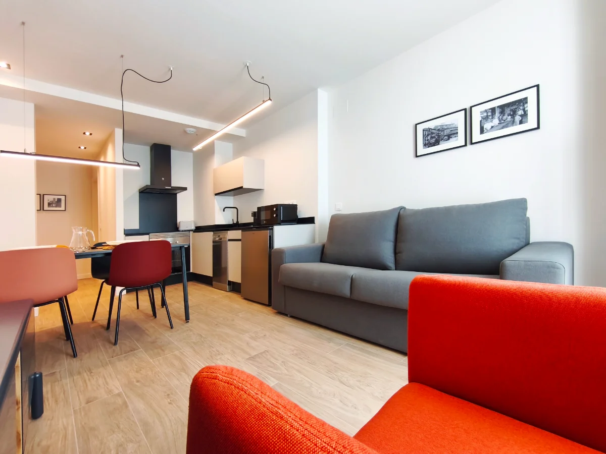 R2H · 1 habitación – Edificio Rojo, Valladolid